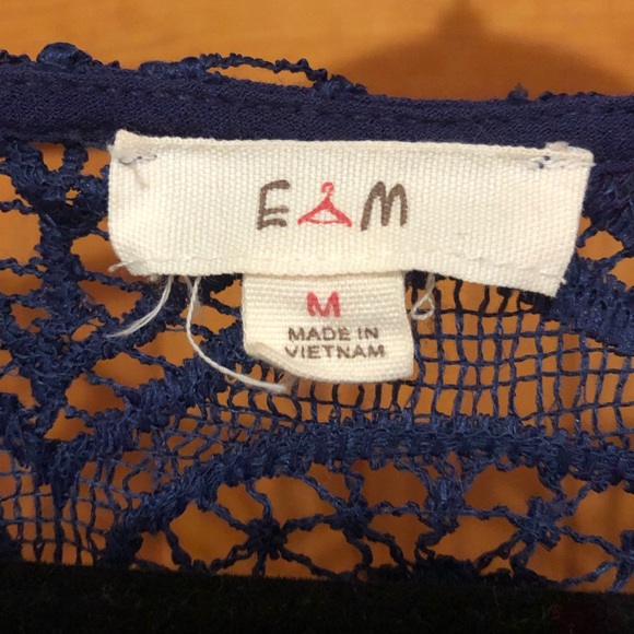 E ( Hanger) M Blue Lace & Polyester Summer Top Size M - Picture 3 of 5